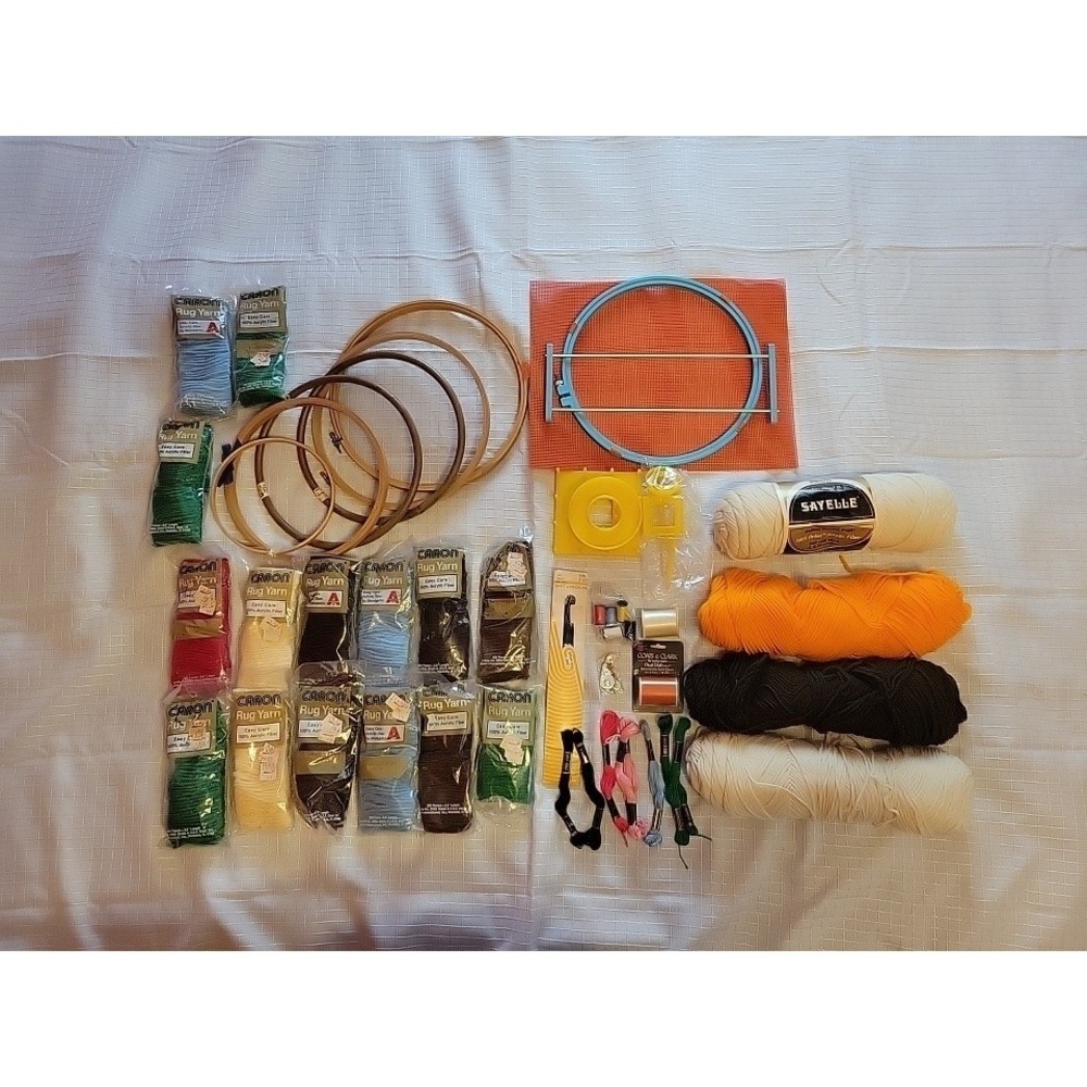 Vintage‎ Needlework Lot Caron Rug Yarn Embroidery Hoops Sayelle Pom Pom Maker